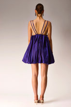 Load image into Gallery viewer, Purple balloon dress.
Pleated dress.