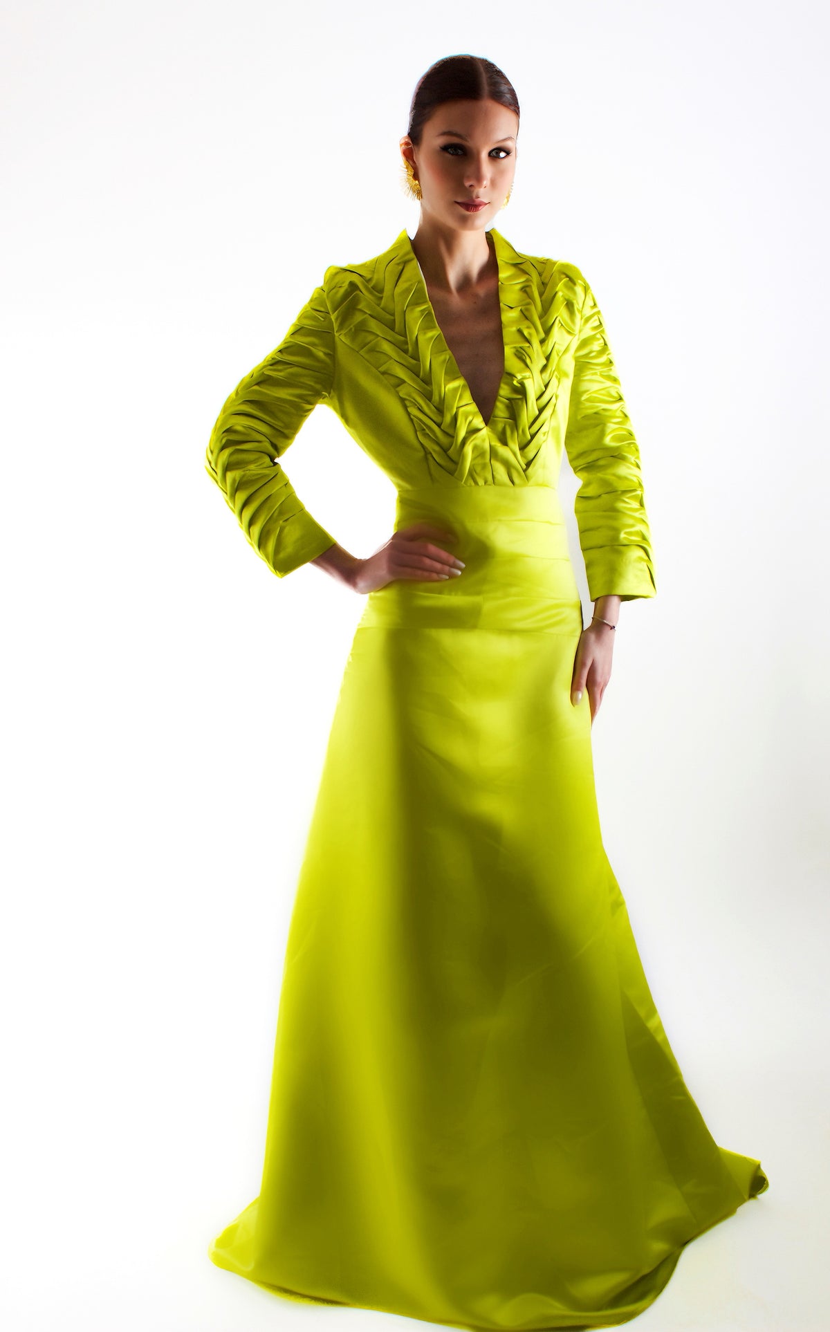Maxi smocked dress.
Chartreuse maxi dress