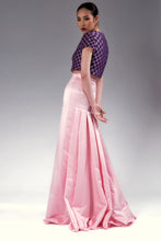 Load image into Gallery viewer, Maxi pink skirt.
Maxi pleated skirt.
Pink skirt.
Hand woven Aso oke Top
crop top.
Pink and purple crop top.